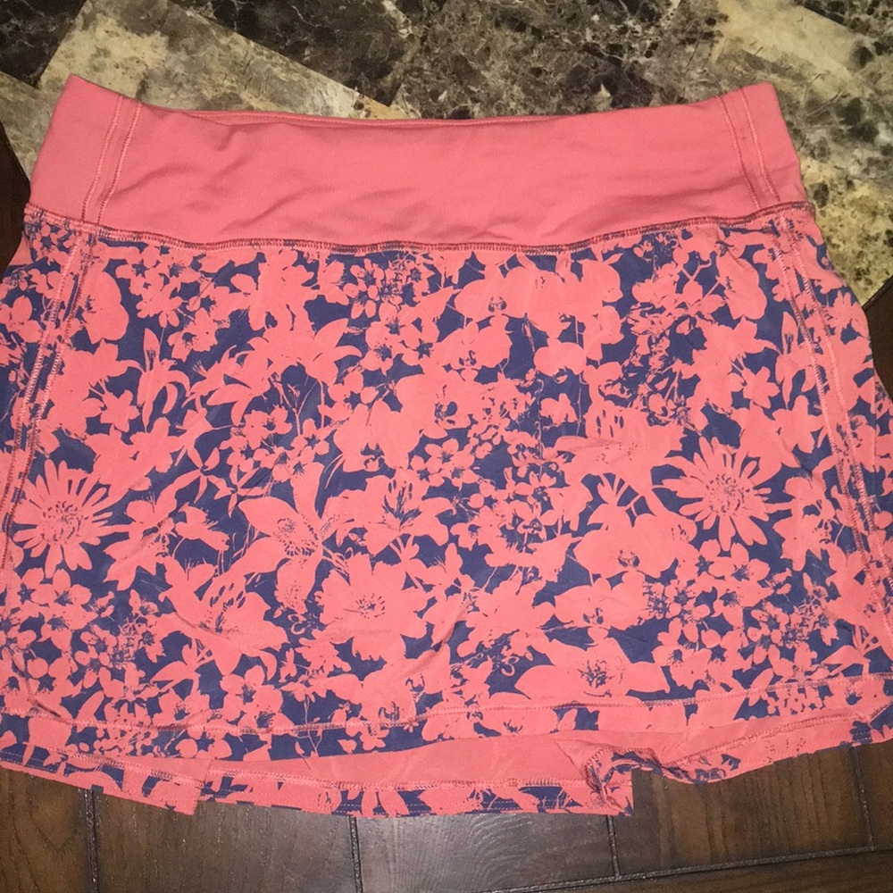 NWOT Lululemon skort